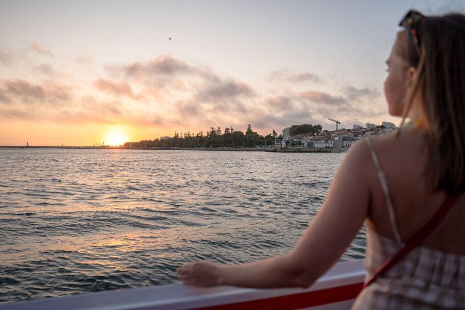 Porto: 6 Bridges Douro River Party Boat With Sunset Option - Stunning Views and Bridges