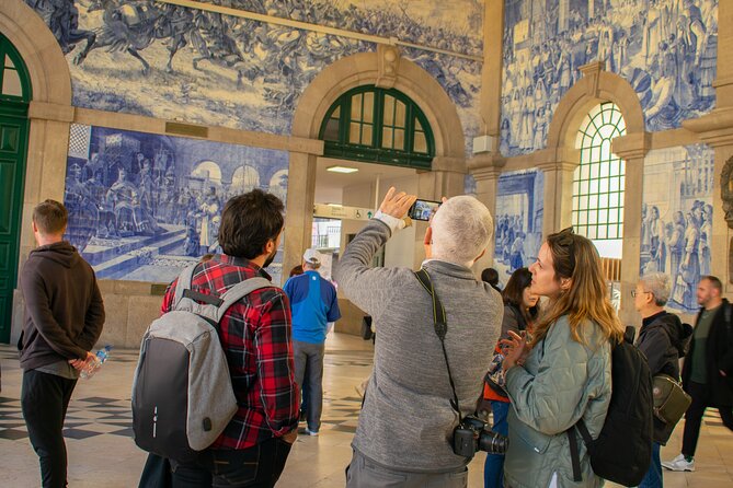 PORTO Walking Tour With a Portuguese History Teacher - Start Times and Availability
