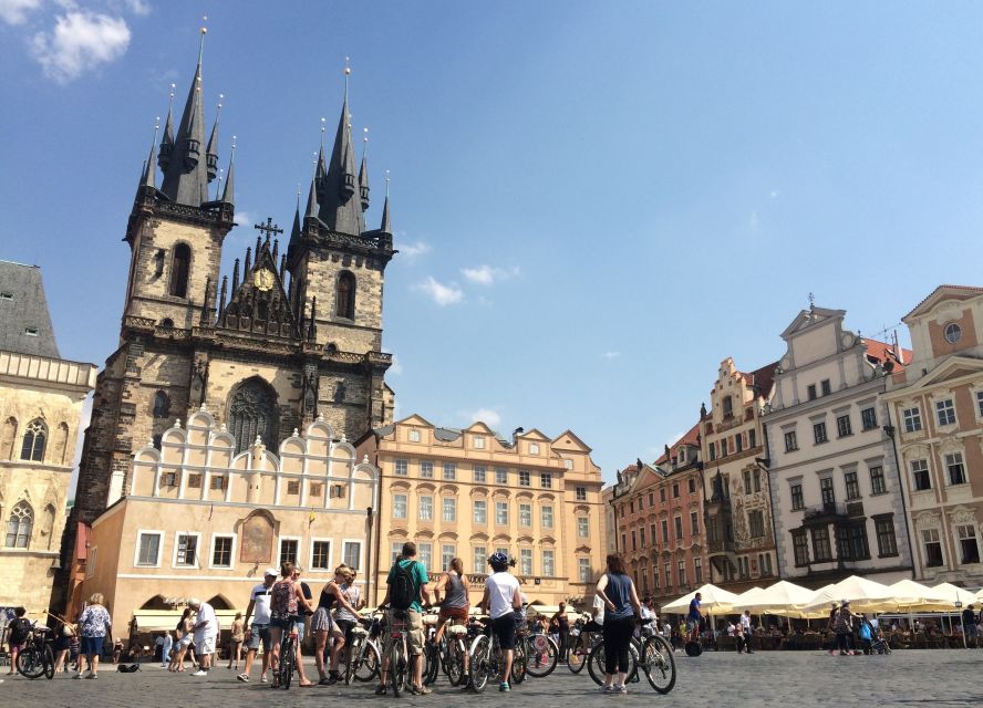 Prague ALL-IN-ONE City Bike Tour - Meeting Point and Preparation