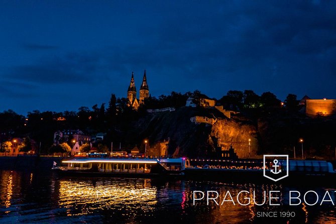 Prague Boats 3-hours Crystal Dinner Cruise - Tips for Enjoyment