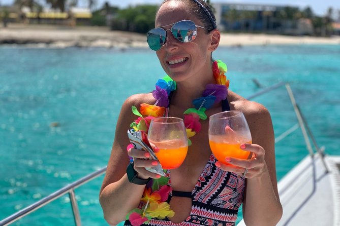 Premium Catamaran Afternoon Sail: Snorkeling and Lunch - Inclusions and Amenities