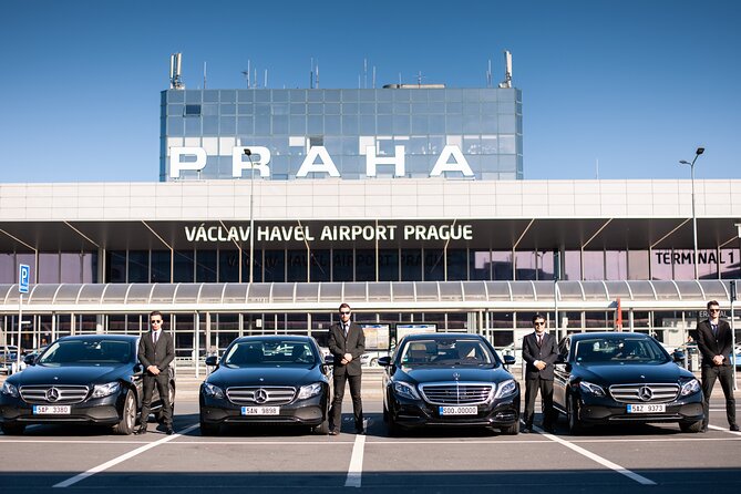 Private Arrival Transfer: Prague Airport - Luggage Allowance