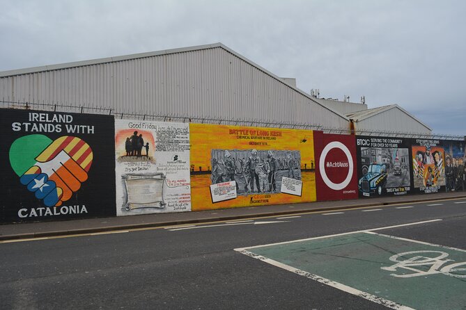 Private Belfast Taxi Cab Tour - Customizable Itinerary