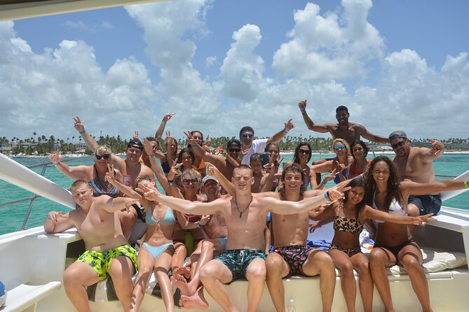 Private Catamaran Booze Cruise & Snorkeling - Pricing and Group Size