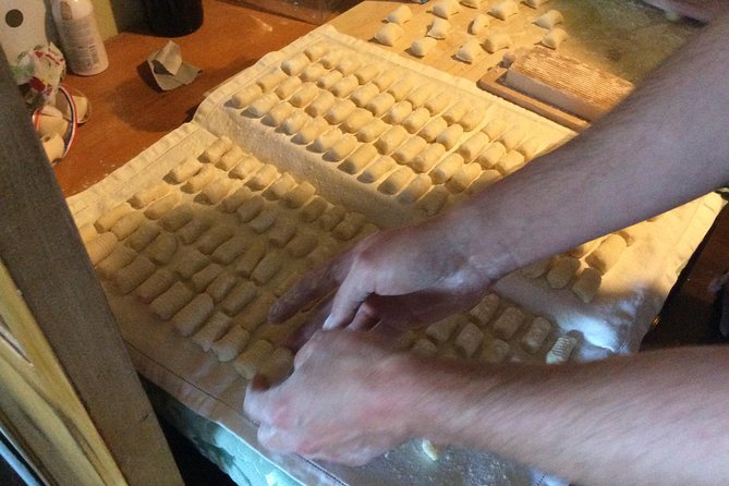 Private Cooking Class in a Florentine Villa With Transfer - Transportation and Meeting Point