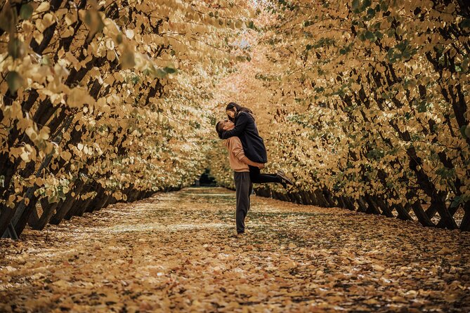 Private Couple Photo Shoot in Queenstown - Operating Hours and Availability