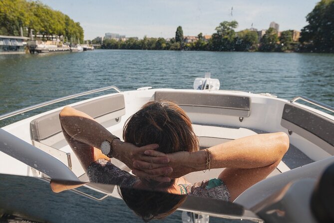 Private Cruise to Discover Paris - Discovering the Sights of Paris