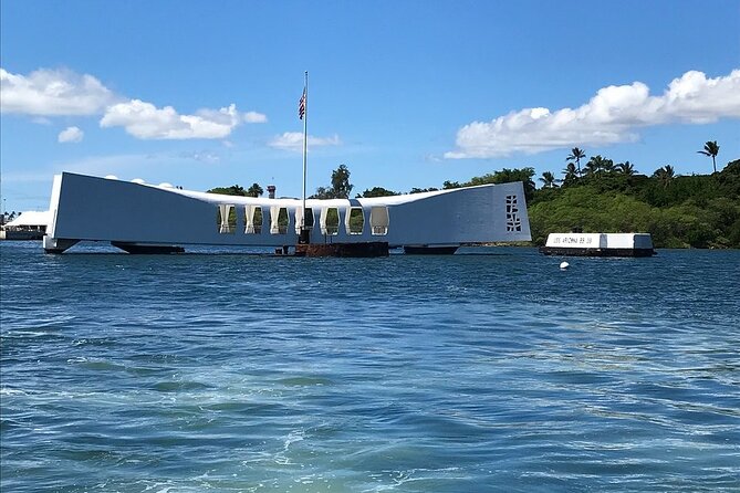 Private Pearl Harbor and Honolulu City Tour - Downtown Honolulu Attractions