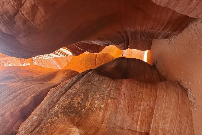 Private Peek-A-Boo Slot Canyon Guided Tours - Accessibility Information