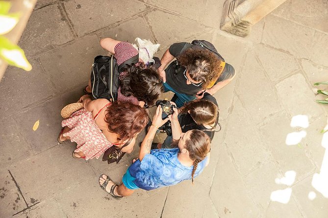 Private Photography Walking Tour With a Local - Booking and Cancellation Policy