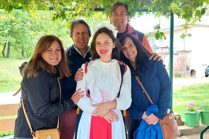 Private Split Tour With Lunch at Local Family - Reviews and Ratings