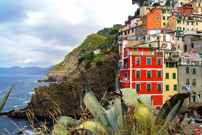 Private Tour From Florence Cinque Terre With the Leaning Tower of Pisa - Accessibility Considerations