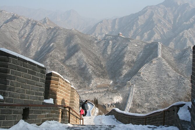 Private Tour: Half-Day Tour to Great Wall at Juyongguan - Traveler Experiences