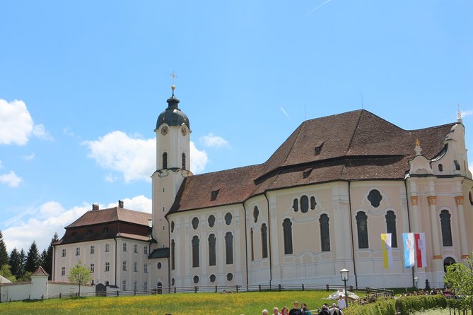 Private Tour of Neuschwanstein and Linderhof From Füssen - Customer Reviews and Feedback