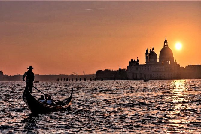 Private Tour: Venice Gondola Ride With Serenade - Possible Daily Access Fee