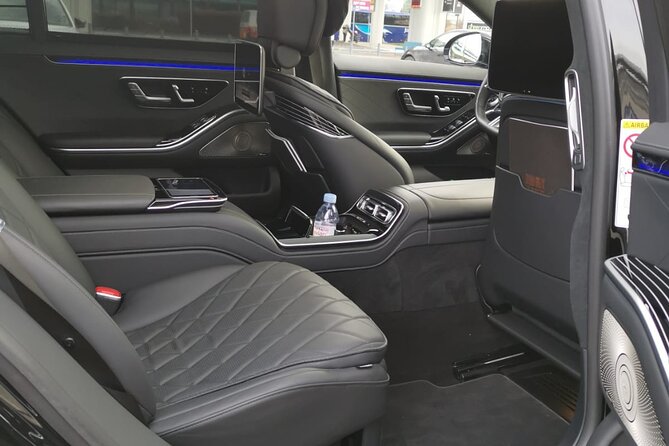 Private Transfer From Prague Airport to Prague City Hotels 1 - 3 Pax - Booking Process
