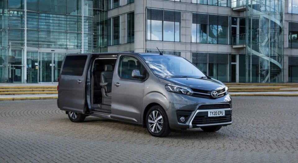 Private Van Transfer From Salzburg to Munich 1 Hour 30 Min - Drop-off Details