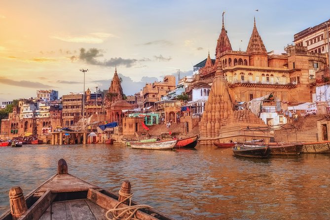 Private Varanasi Guided Tour With Boat Ride - Explore the City