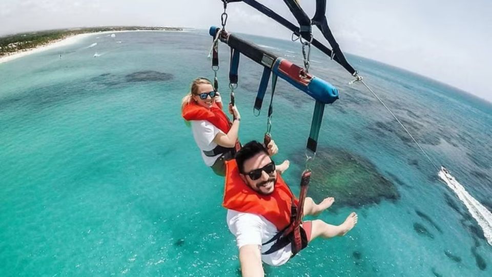 Punta Cana: Parasailing Experience With Hotel Pickup - Organized Logistics