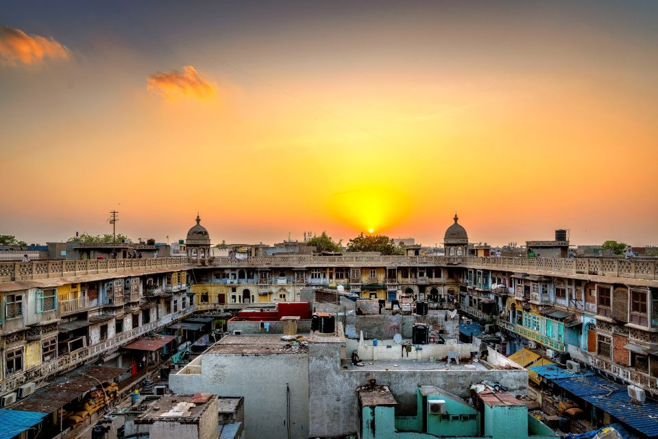 Red Fort & Old Delhi: Half Day Heritage Walking Tour - Historical Significance