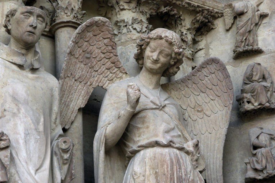 Reims: Christmas Market Walking Tour - Culinary Delights