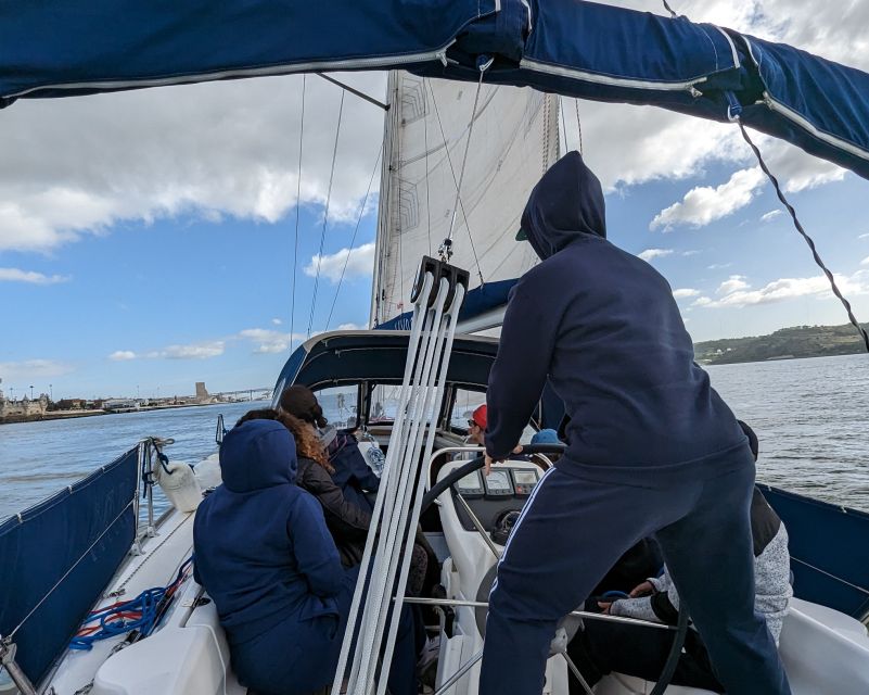 Sailing Initiation - 2 or 4 Hours - Lisbon - Iconic Riverside Landmarks