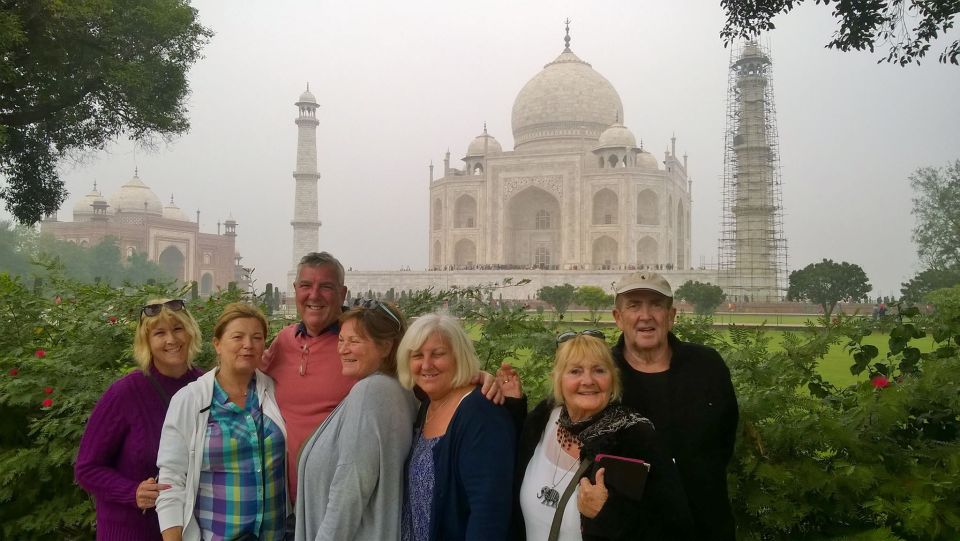 Same Day Tour of Incredible Taj Mahal From Delhi By Car - What to Bring