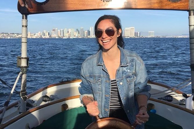 San Diegos Best Sunset Sail - Amenities and Inclusions