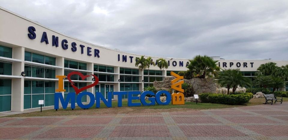 Sangster Airport: 1-Way Private Transfer to Ocho Rios - Booking and Cancellation Policy