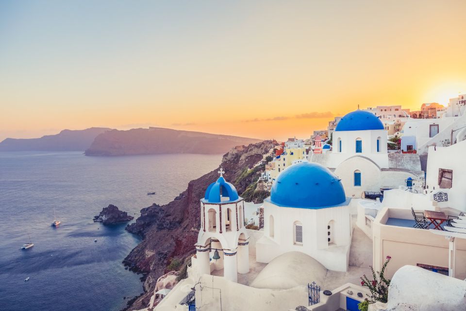 Santorini 5hour Semi-Private SECRET SUNSET Tour - Exploring Oias Cliffside Views