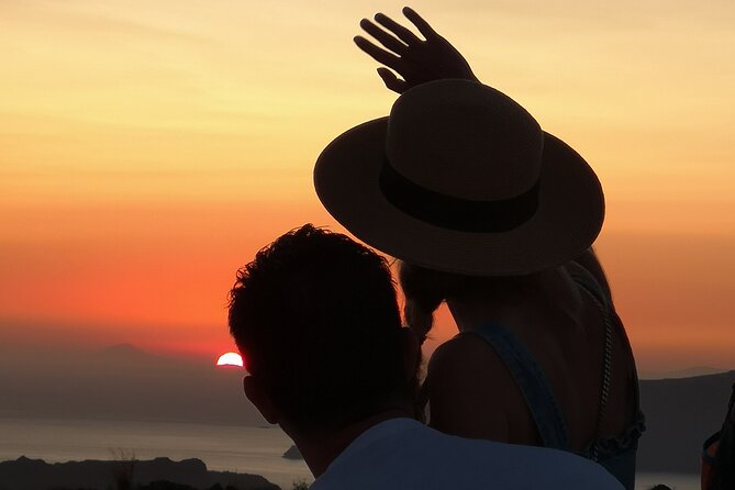 Santorini Private Wine Tour at Sunset With Tastings and Pictures - Photoshoot Opportunity