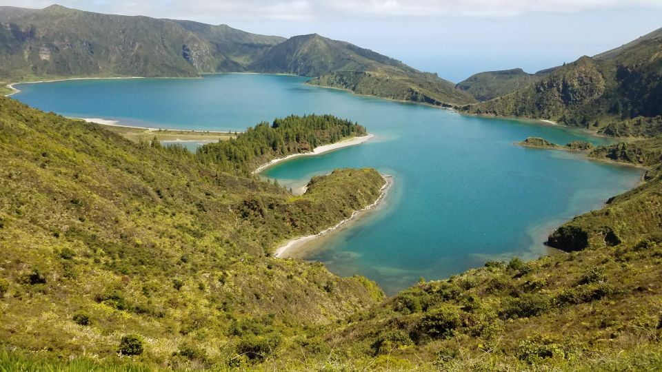 São Miguel: Sete Cidades and Lagoa Do Fogo Full-Day Tour - Included and Excluded Items