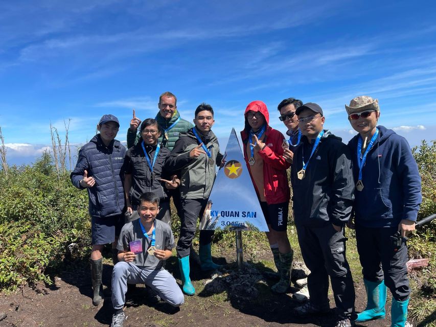 Sapa: Ky Quan San Hiking 3D3N (Bach Moc Luong Tu) - Day 3 Descent and Market Visit