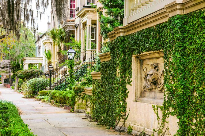 Savannah Land & Sea Combo: City Sightseeing Trolley Tour With Riverboat Cruise - Historical Significance of Savannah