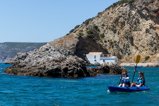Sesimbra: Guided Kayak Tour in Arrábida Natural Park & Caves - Confirmation and Accessibility