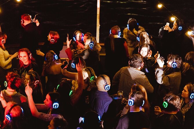 Silent Disco Thames Boat Party - Reaching the Meeting Point