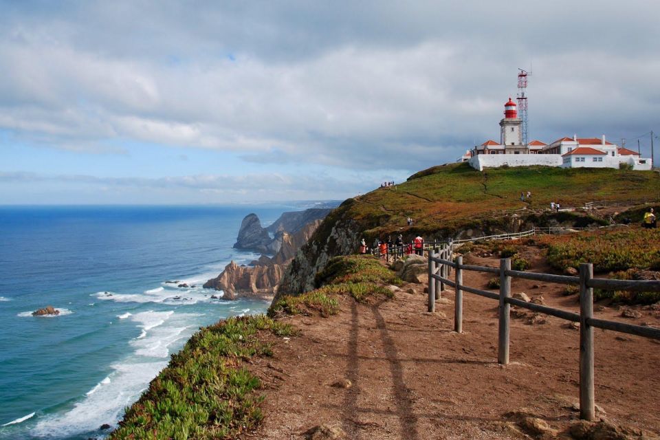 Sintra, Cabo Da Roca, and Cascais, Full-Day Tour (8 Hours) - Local Guide Experience