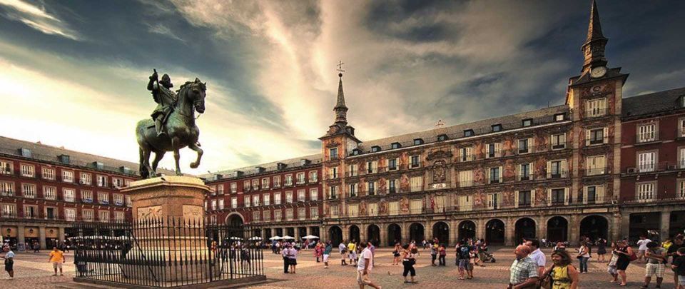 Skip-the-Line Royal Palace of Madrid and Guided Walking Tour - Customer Reviews