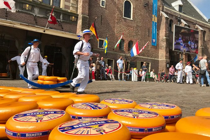 Small Group Alkmaar Cheese Market and City Tour *English* - Booking and Cancellation Details