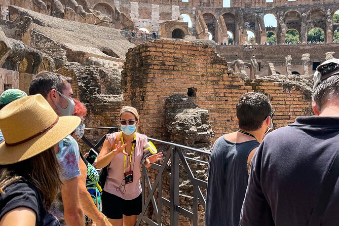 Small Group Colosseum Arena Tour + Palatine Hill & Roman Forum - Exploring the Colosseum Arena