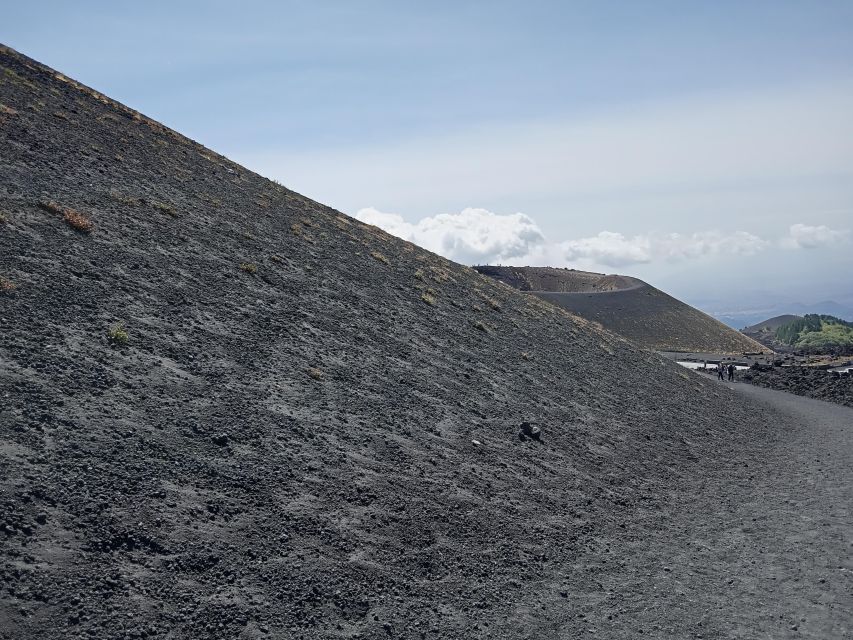 Small Group Etna Walking Tour and Visit to a Lava Cave - Customer Experiences