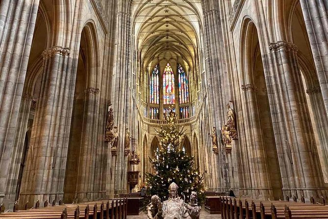 Small-Group Tour of Prague Castle With Visit to Interiors - Traveler Reviews and Ratings