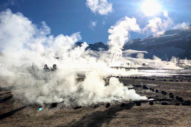 Small-Group Tour to Tatio Geysers Machuca Village & Rio Putana Wetlands - Tips for a Great Experience