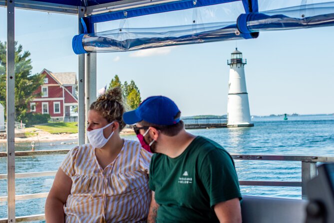 St Lawrence River - Rock Island Lighthouse on a Glass Bottom Boat Tour - Meeting Location