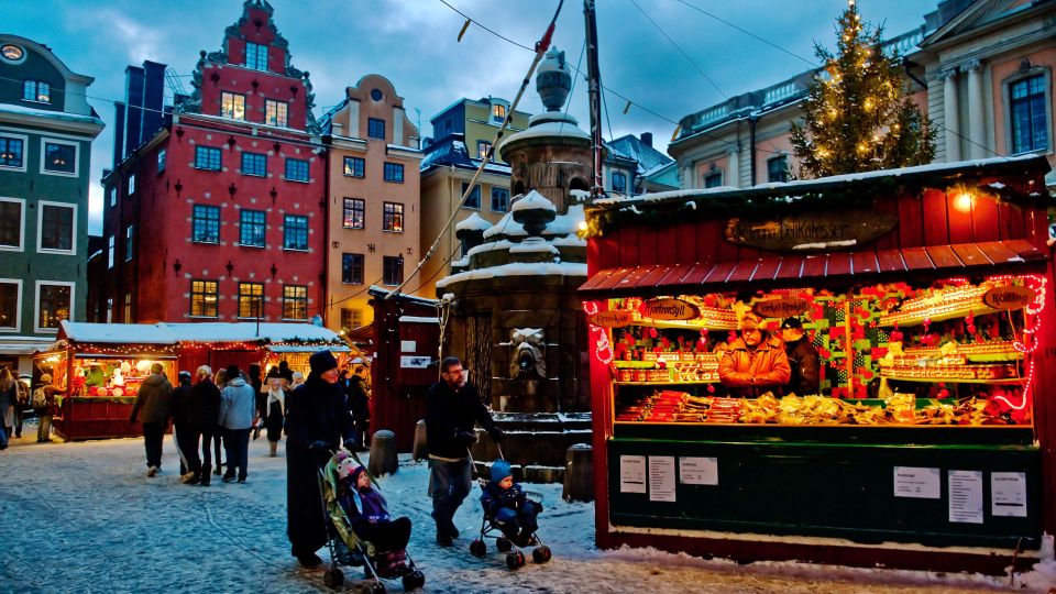 Stockholm: Christmas Lights and Market Walking Tour - Tips for Travelers