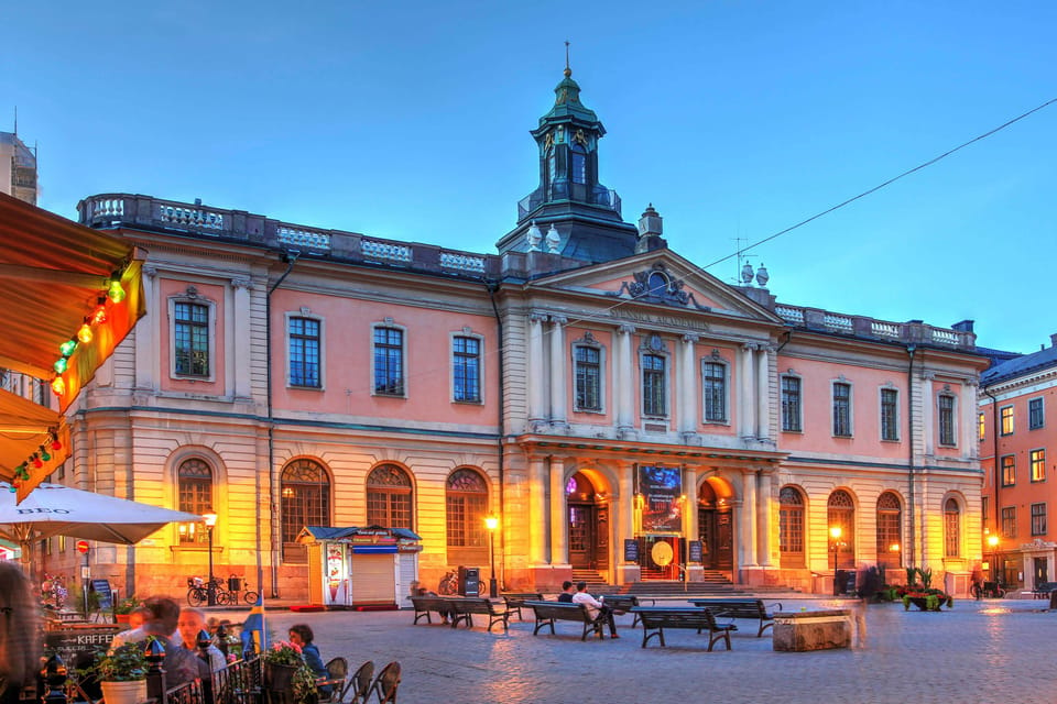 Stockholm: City Tour With Audio Guide - Points of Interest to Explore