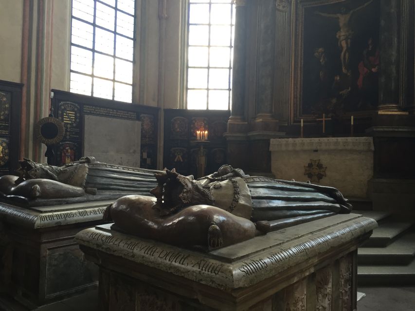 Stockholm: Full-Day Guided Sightseeing Tour With Lunch - Customer Reviews