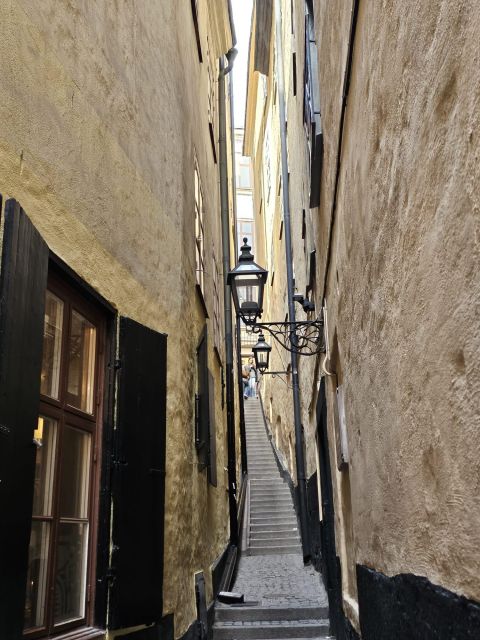 Stockholm: Gamla Stan Secrets and Old Town Walking Tour - Participant Information