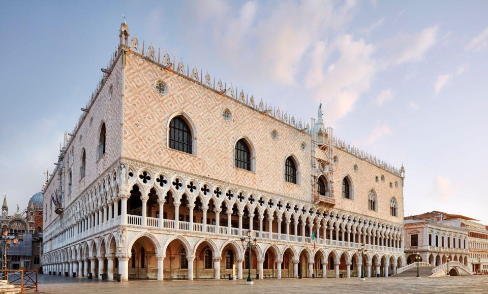 Stunning Venice – Walking Tour for Couples - Guided Tour at Piazza San Marco