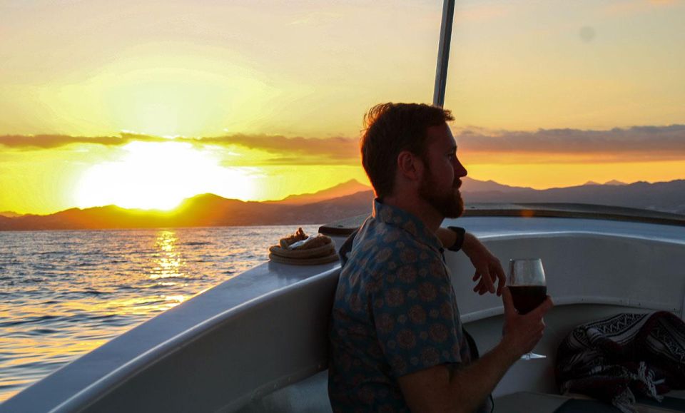 Sunset Cruise in San Jose Del Cabo - Inclusions and Amenities